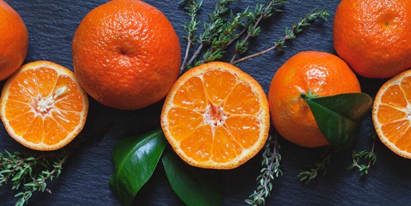 Descubre la frescura de Mandarina con Tomillo en DOCCATALONIA.COM